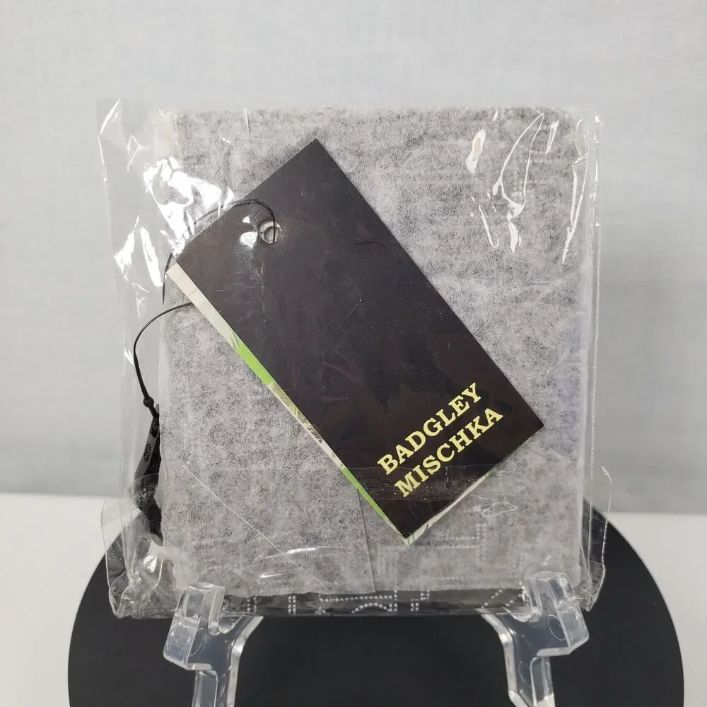 Badgley Mischka Black White Logo Monogram Mini Credit Card Holder Coin Wallet